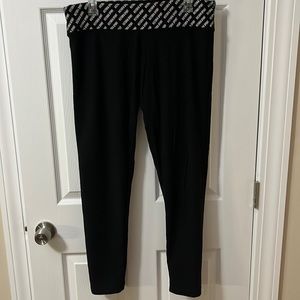 Victoria’s Secret sport leggings